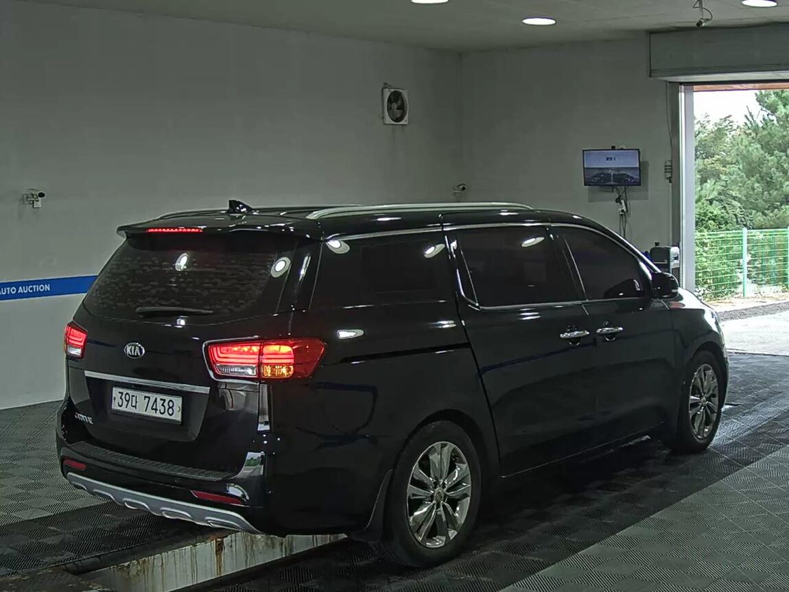 KIA ALL NEW CARNIVAL 9-SEATER DIESEL PRESTIGE 2016 - zdjęcie 5