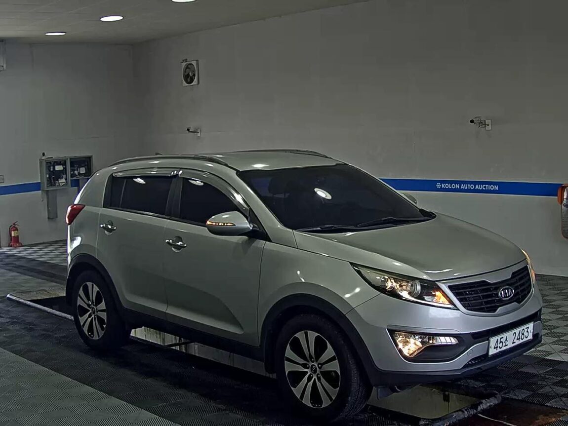 KIA SPORTAGE R DIESEL R2.0 2WD TLX LUXURY MODEL 2011 - zdjęcie 3
