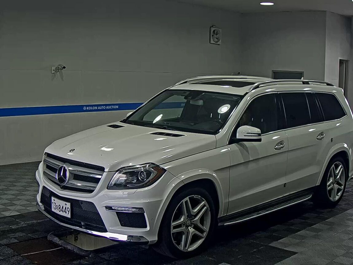 MERCEDES-BENZ GL-CLASS (2ND GEN) GL550 4MATIC 2015 - zdjęcie 2