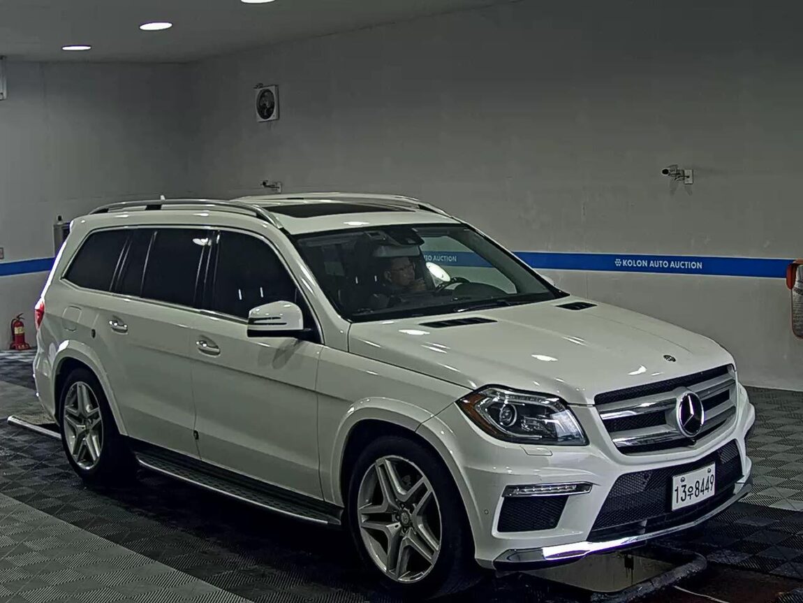 MERCEDES-BENZ GL-CLASS (2ND GEN) GL550 4MATIC 2015 - zdjęcie 3