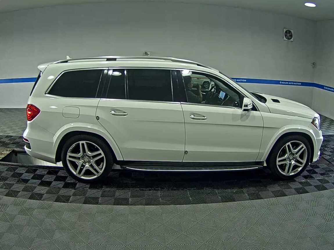 MERCEDES-BENZ GL-CLASS (2ND GEN) GL550 4MATIC 2015 - zdjęcie 4