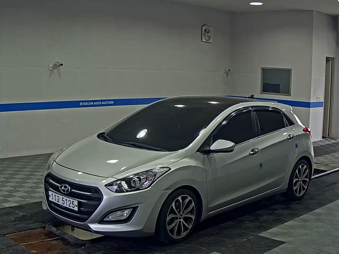 HYUNDAI THE NEW i30 1.6 VGT PYL 2015 - zdjęcie 2