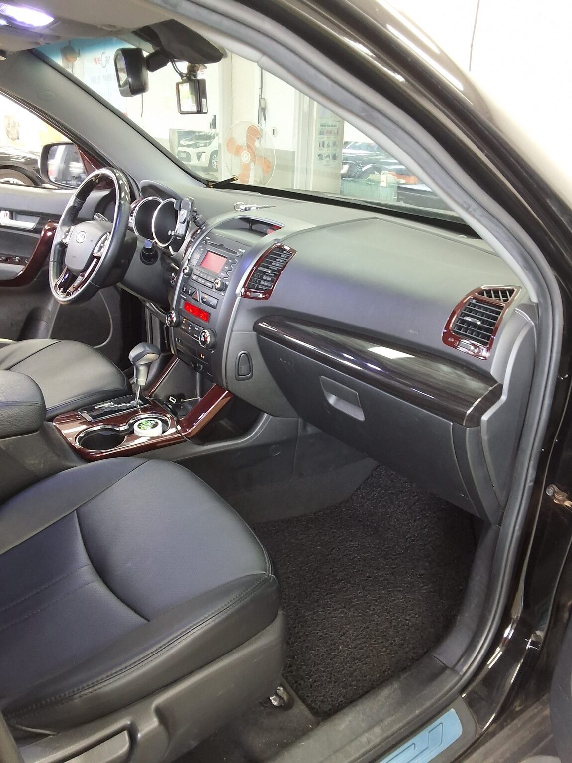 KIA SORENTO R DIESEL 2.0 2WD TLX LUXURY MODEL 2011 - zdjęcie 14
