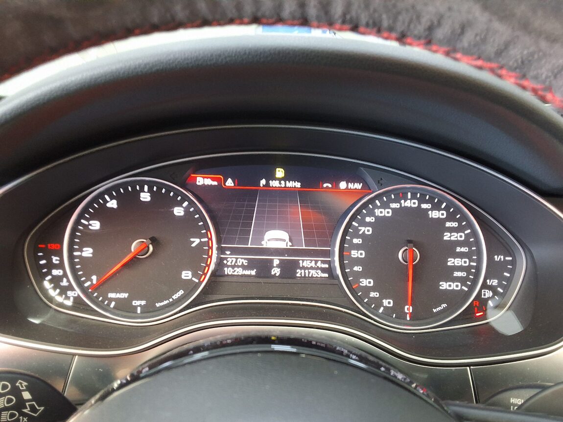 AUDI A6 (4TH GEN) 40 TFSI QUATTRO SPORTS 2016 - zdjęcie 10