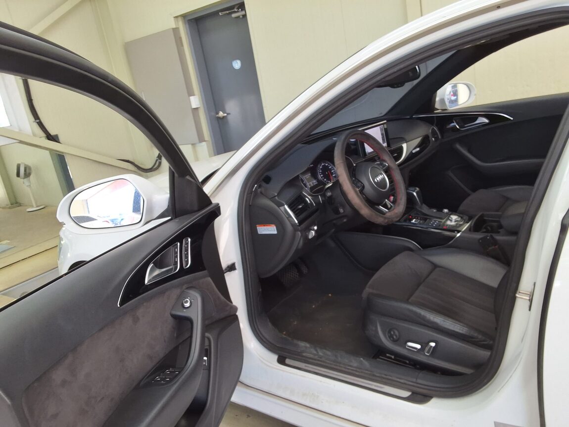 AUDI A6 (4TH GEN) 40 TFSI QUATTRO SPORTS 2016 - zdjęcie 11