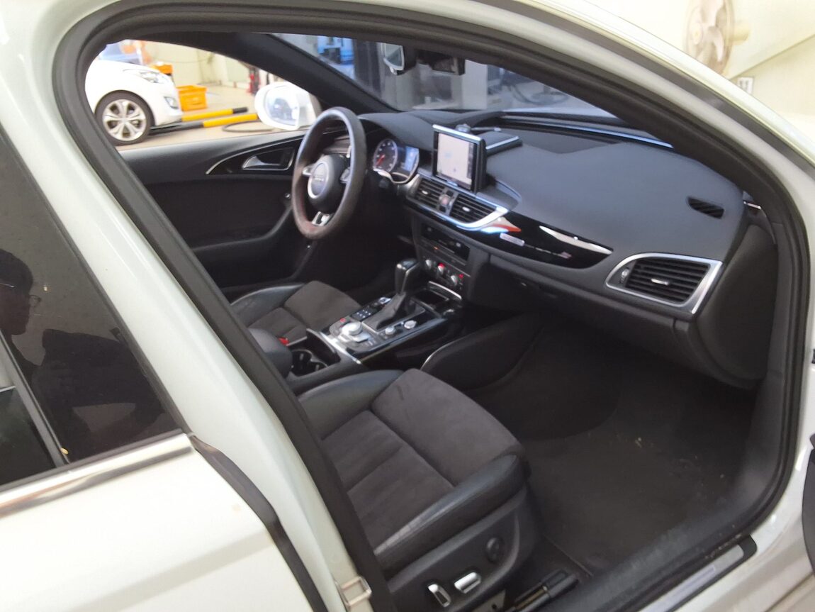 AUDI A6 (4TH GEN) 40 TFSI QUATTRO SPORTS 2016 - zdjęcie 15
