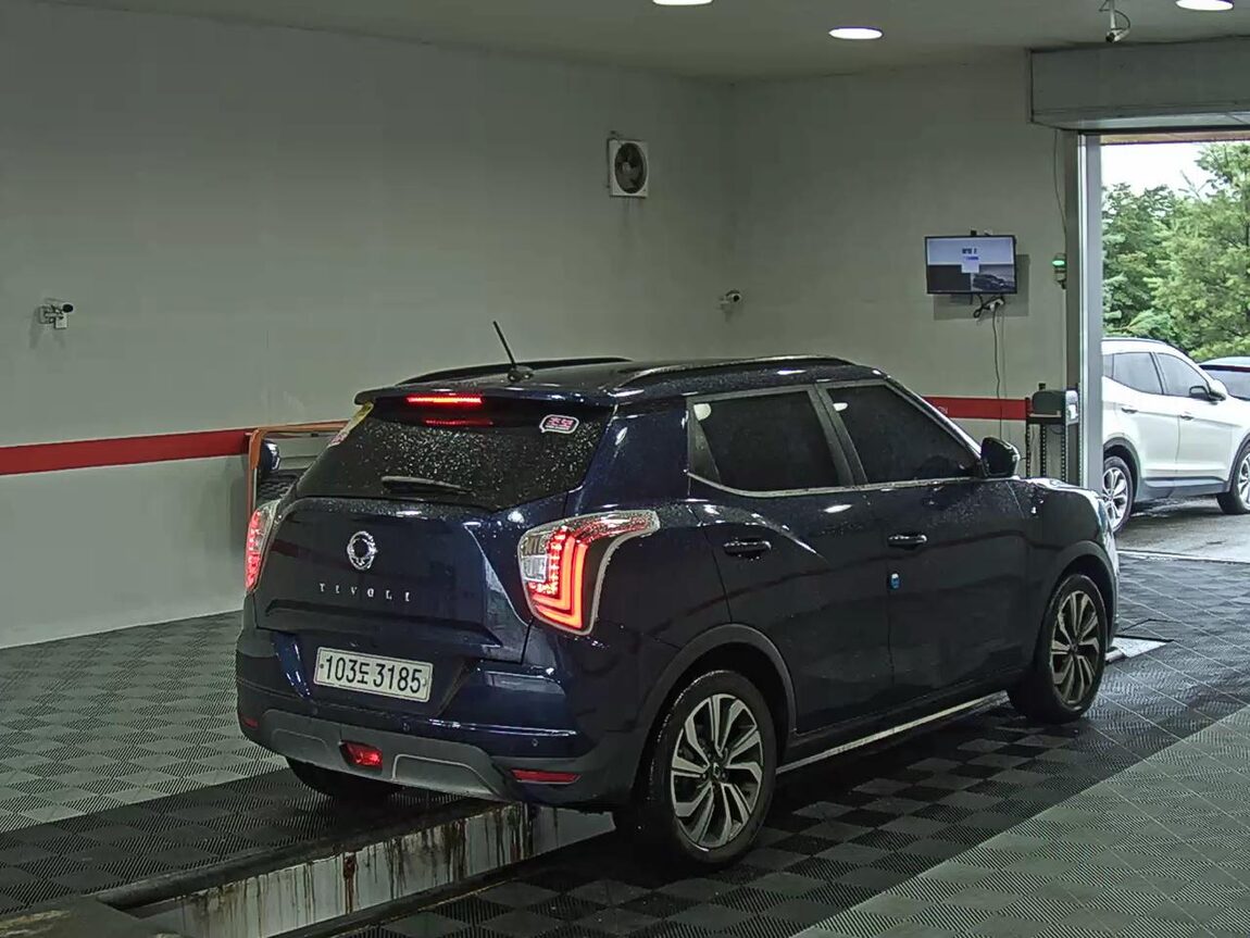 KG MOBILITY (SSANGYONG) VERY NEW TIVOLI 1.6 DIESEL 2WD V3 2021 - zdjęcie 5