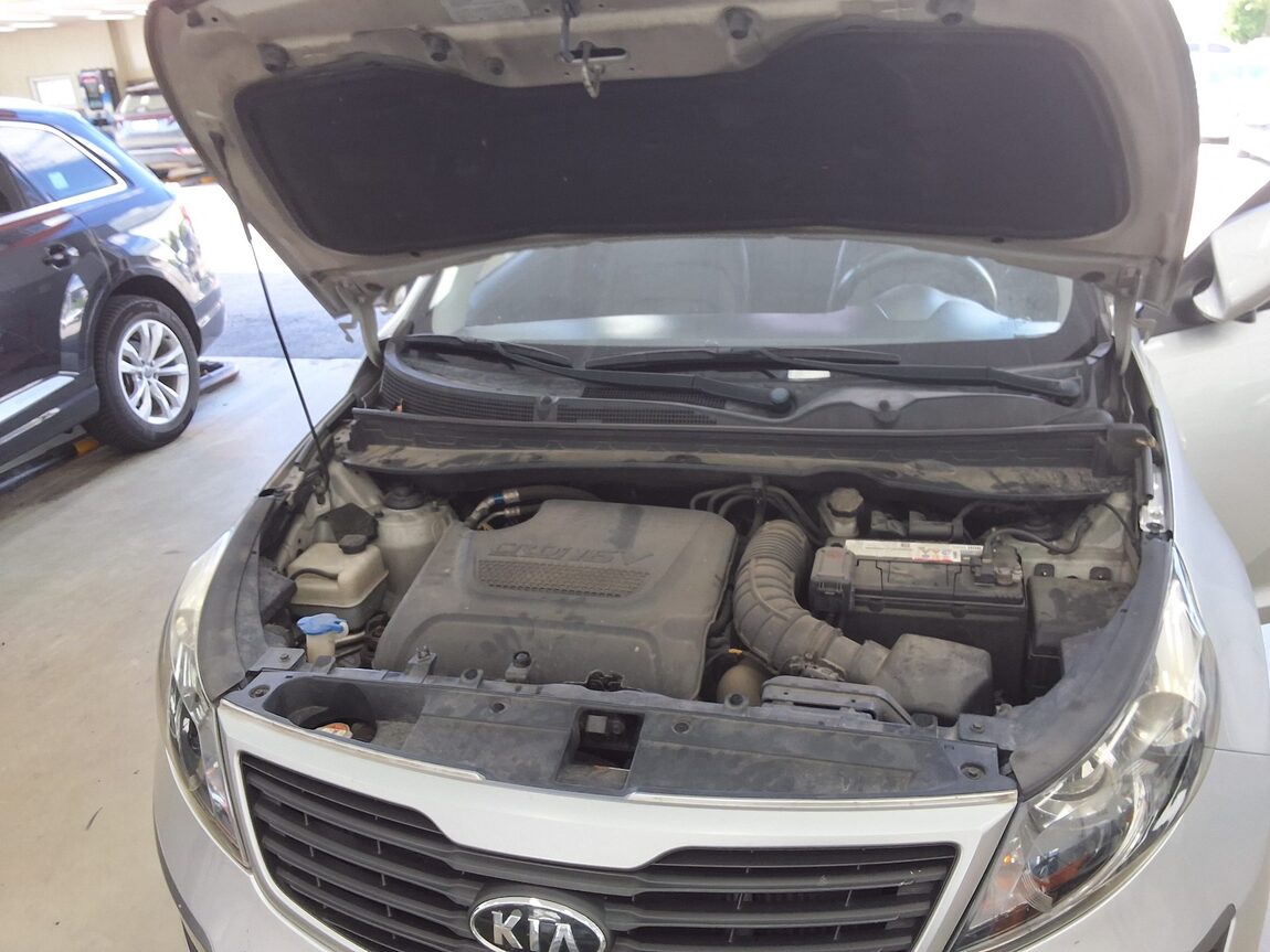 KIA SPORTAGE R DIESEL R2.0 2WD TLX PREMIUM MODEL 2012 - zdjęcie 21