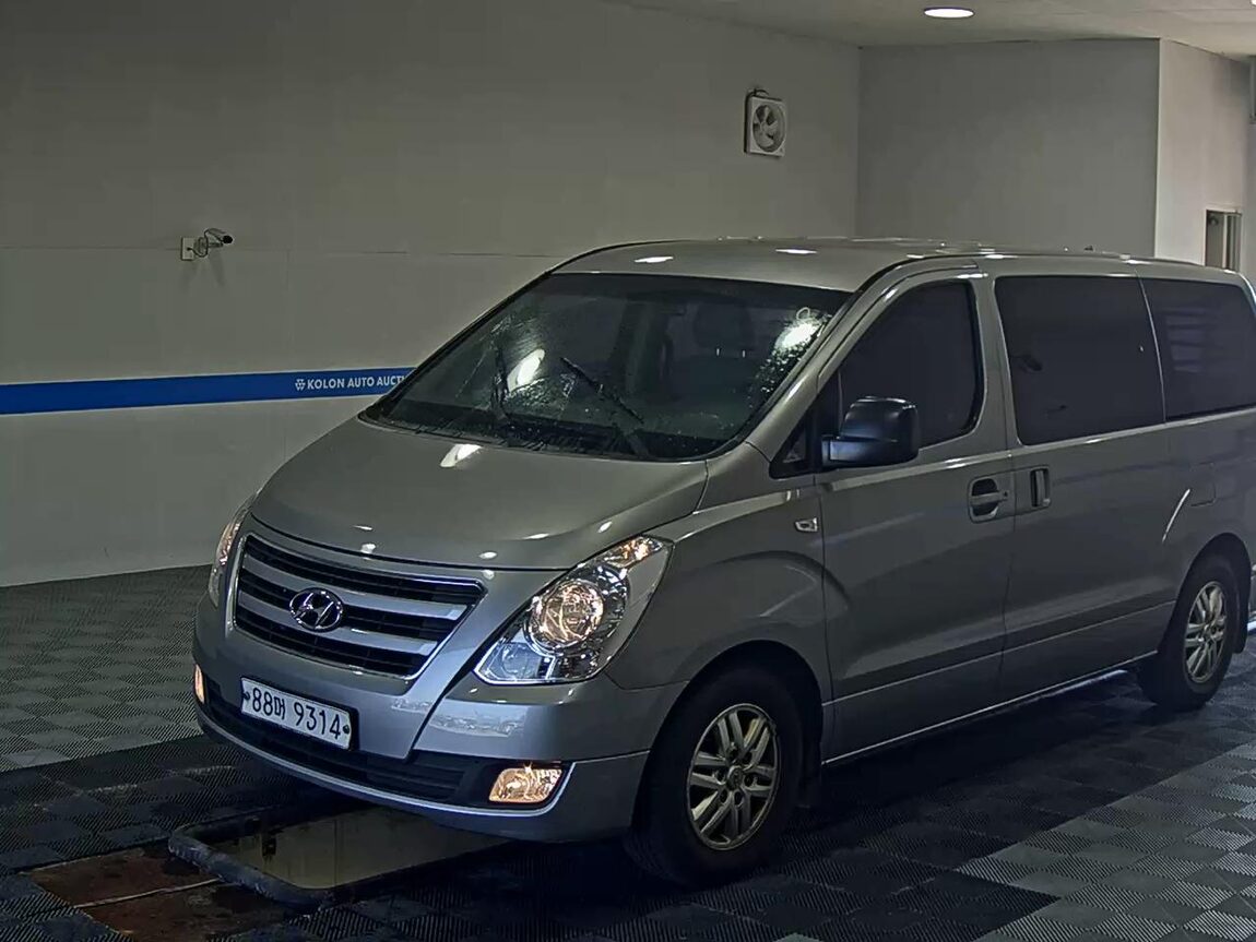 HYUNDAI GRAND STAREX 5-SEATER DIESEL VAN SMART 2016 - zdjęcie 2