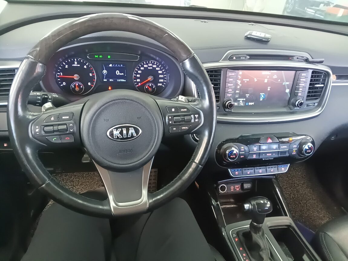 KIA ALL NEW SORENTO R2.0 2WD NOBLESSE 2017 - zdjęcie 17