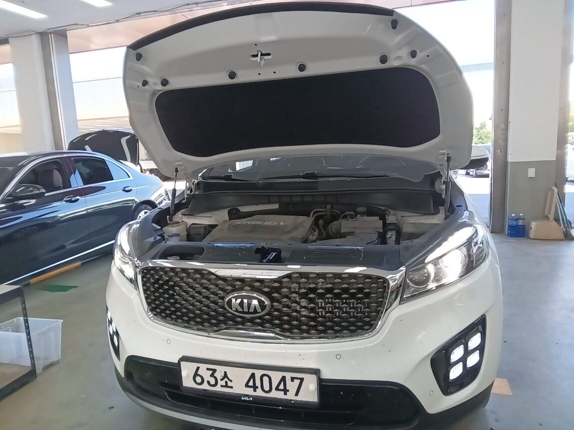 KIA ALL NEW SORENTO R2.0 2WD NOBLESSE 2017 - zdjęcie 19