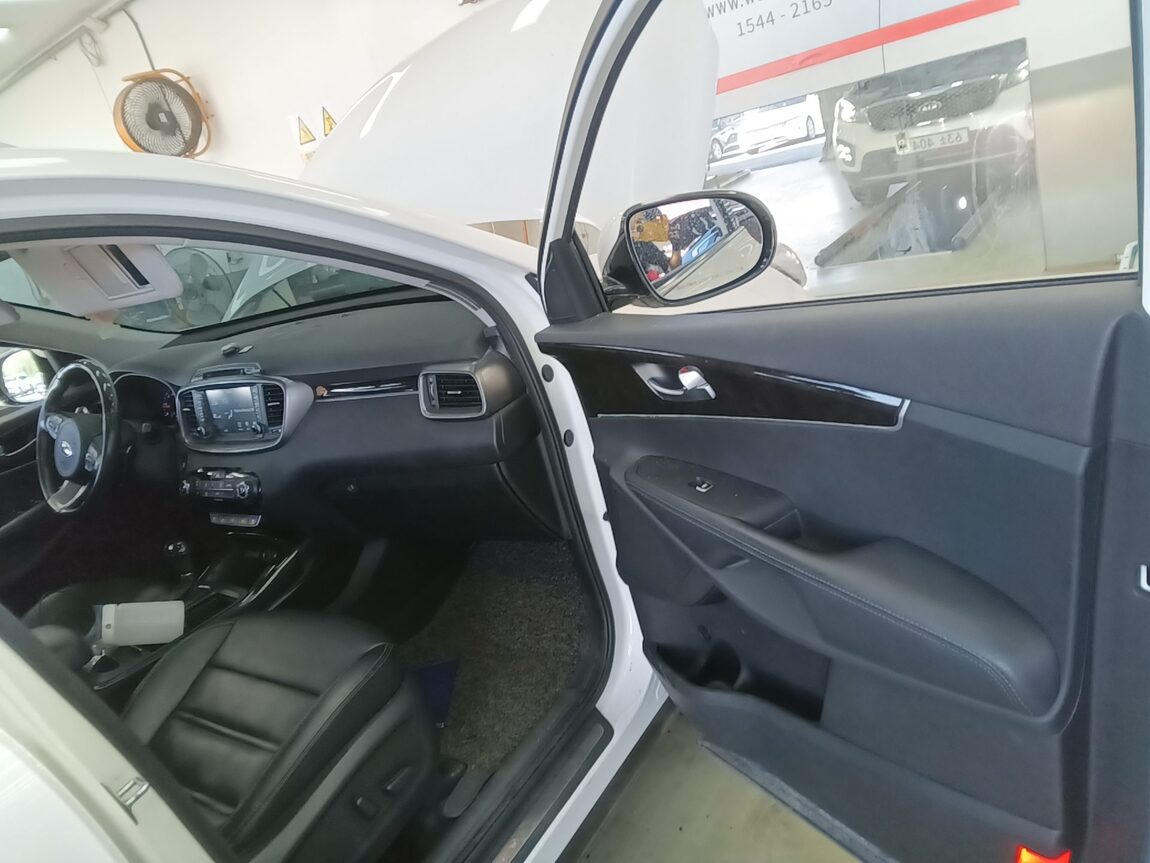 KIA ALL NEW SORENTO R2.0 2WD NOBLESSE 2017 - zdjęcie 14