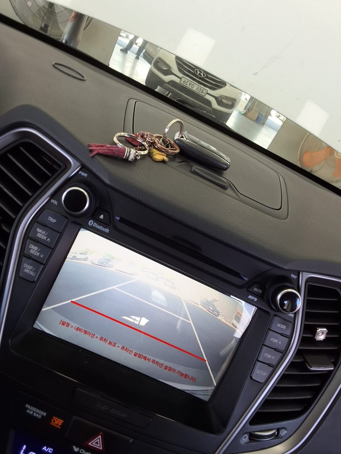 HYUNDAI SANTA FE THE PRIME DIESEL R2.0 2WD PREMIUM 2016 - zdjęcie 18