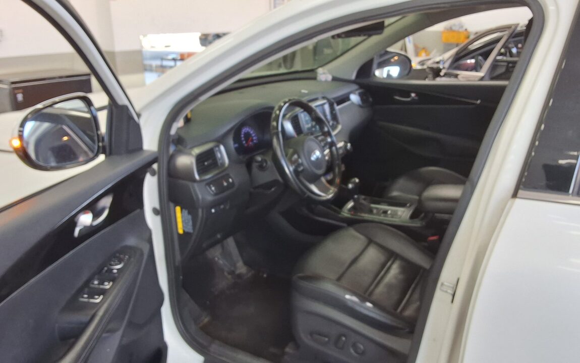 KIA ALL NEW SORENTO R2.0 2WD NOBLESSE 2016 - zdjęcie 10