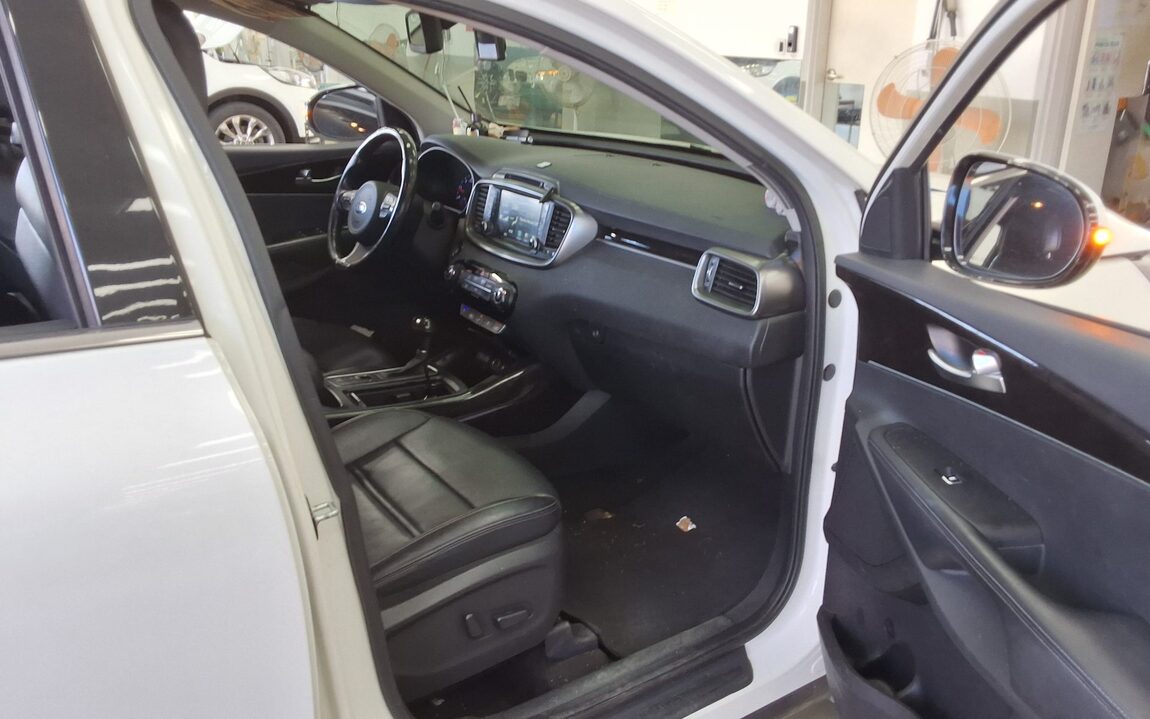 KIA ALL NEW SORENTO R2.0 2WD NOBLESSE 2016 - zdjęcie 14