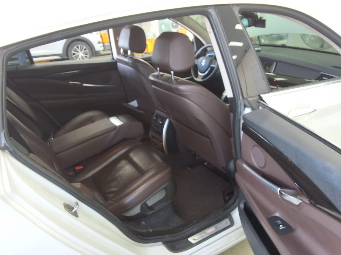 BMW GRAN TURISMO (GT) 5 SERIES GT 20d ED EDITION LUXURY 2017 - zdjęcie 13