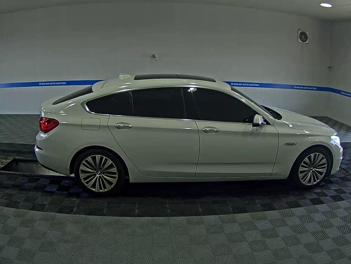 BMW GRAN TURISMO (GT) 5 SERIES GT 20d ED EDITION LUXURY 2017 - zdjęcie 4