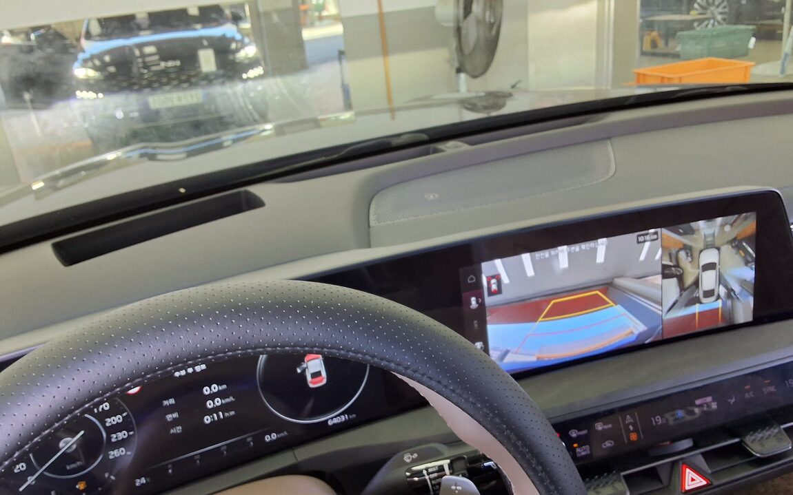 KIA K8 3.5 GDI 2WD SIGNATURE 2023 - zdjęcie 19