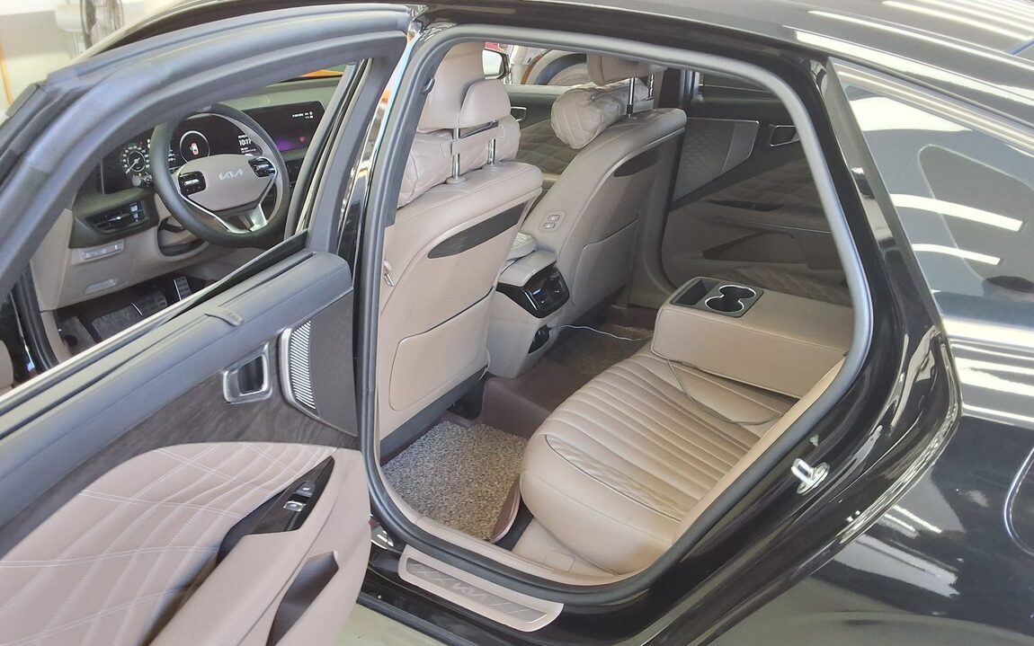 KIA K8 3.5 GDI 2WD SIGNATURE 2023 - zdjęcie 12