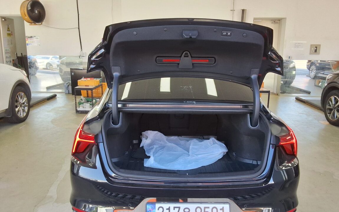 KIA K8 3.5 GDI 2WD SIGNATURE 2023 - zdjęcie 15