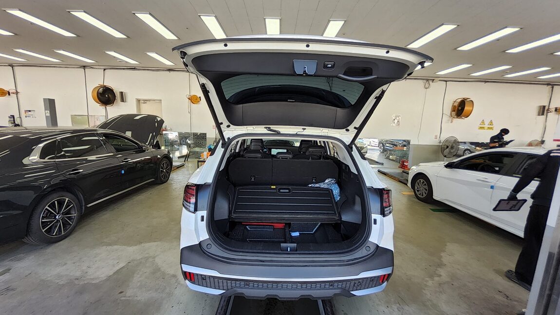 KIA THE ALL NEW SPORTAGE HYBRID 1.6 HEV SIGNATURE GRAVITY 2023 - zdjęcie 15