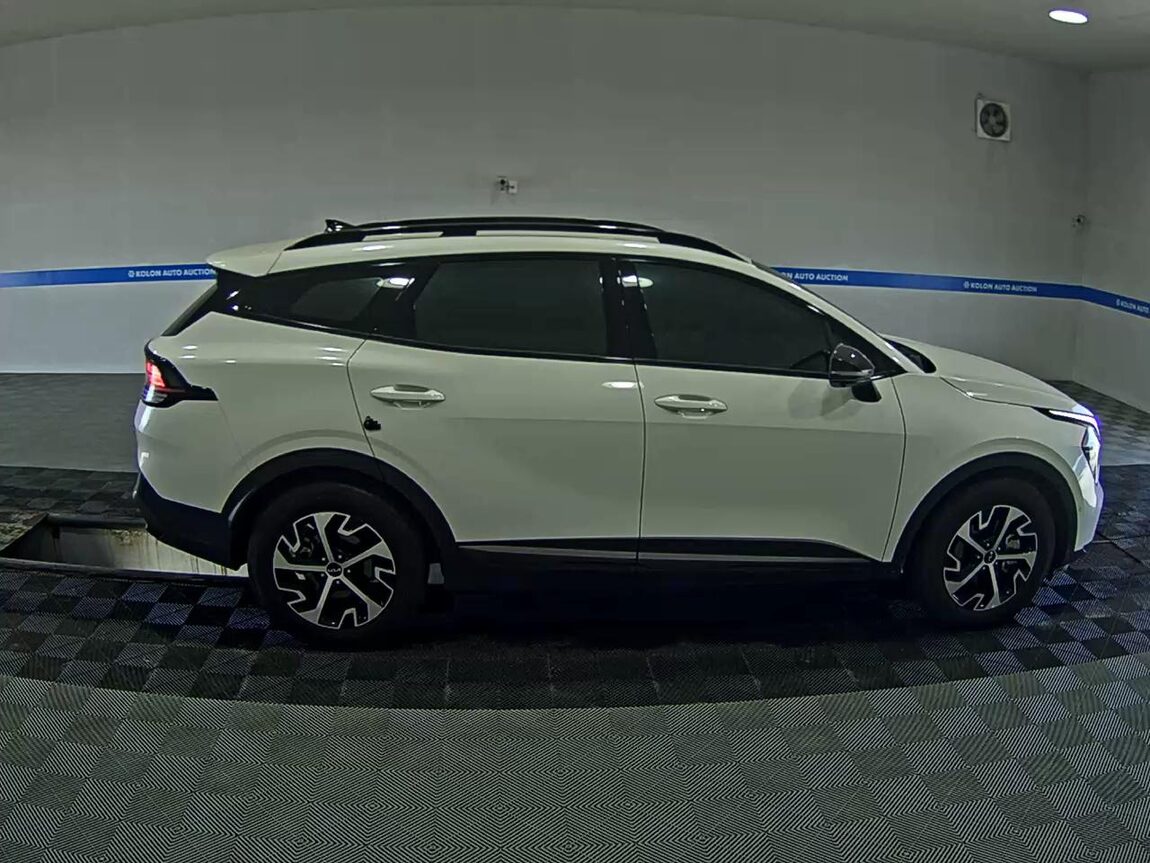 KIA THE ALL NEW SPORTAGE HYBRID 1.6 HEV SIGNATURE GRAVITY 2023 - zdjęcie 4