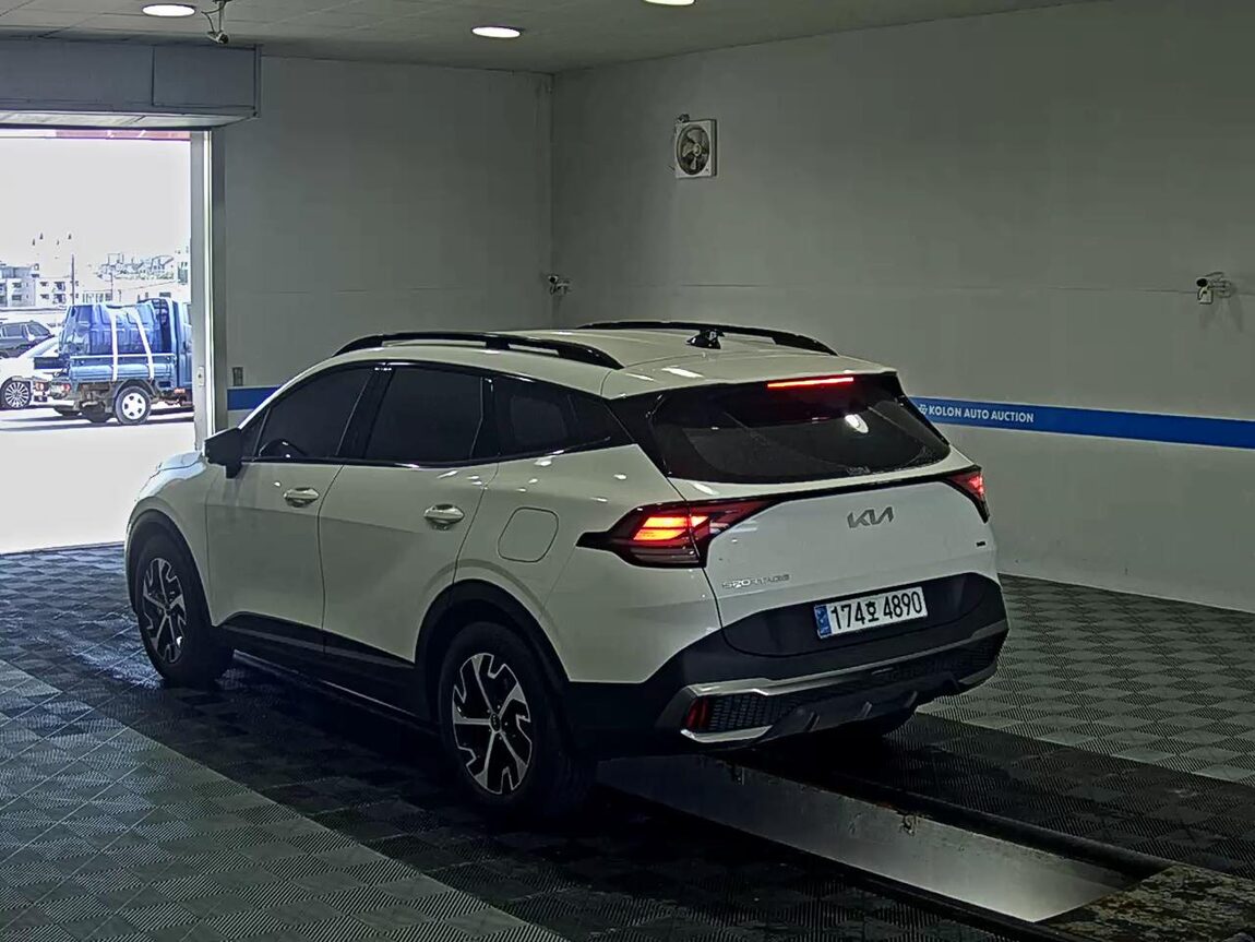 KIA THE ALL NEW SPORTAGE HYBRID 1.6 HEV SIGNATURE GRAVITY 2023 - zdjęcie 6