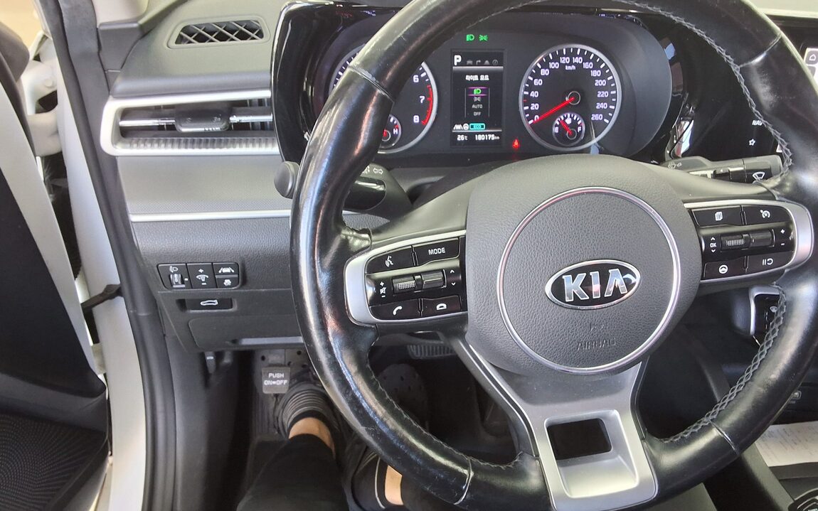 KIA NEW K5 (DL3) 2.0 LPI RENTAL CAR TRENDY 2020 - zdjęcie 17