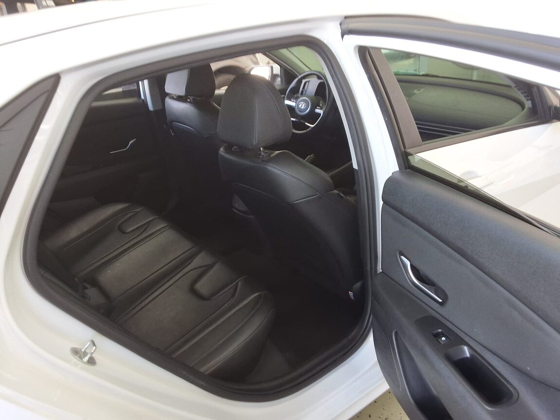 HYUNDAI AVANTE (CN7) 1.6 LPI RENTAL CAR CORPORATE USE 2021 - zdjęcie 13