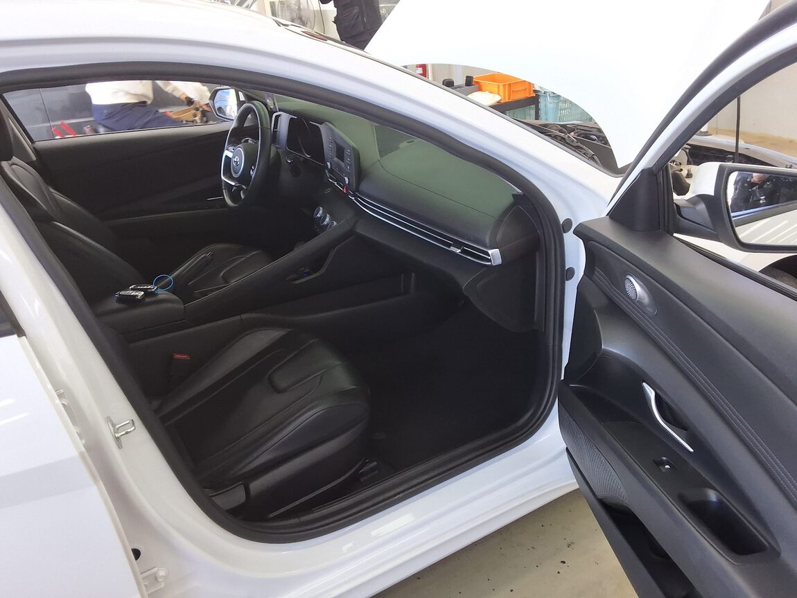 HYUNDAI AVANTE (CN7) 1.6 LPI RENTAL CAR CORPORATE USE 2021 - zdjęcie 14