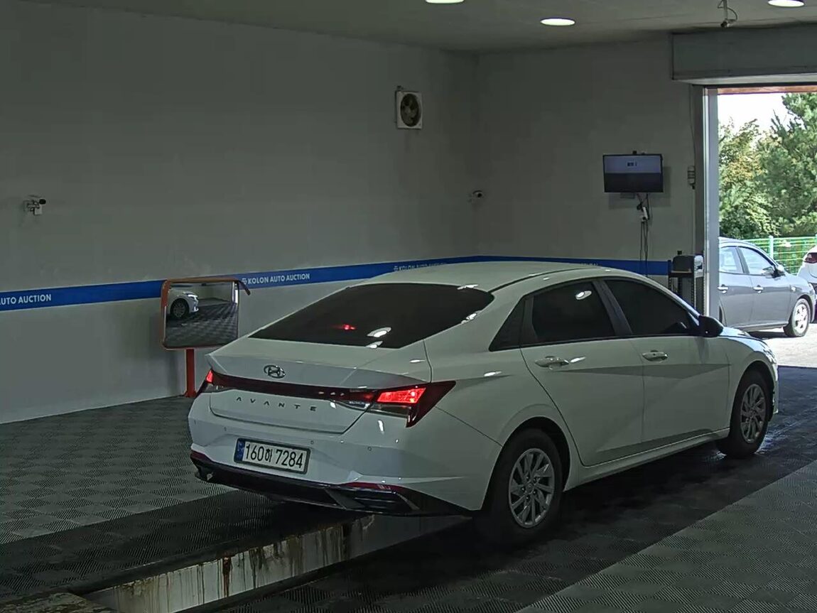 HYUNDAI AVANTE (CN7) 1.6 LPI RENTAL CAR CORPORATE USE 2021 - zdjęcie 5