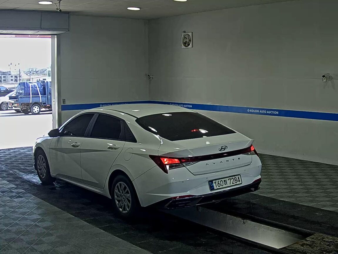 HYUNDAI AVANTE (CN7) 1.6 LPI RENTAL CAR CORPORATE USE 2021 - zdjęcie 6
