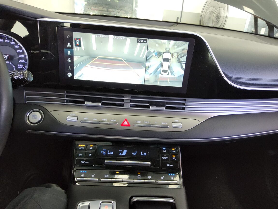 HYUNDAI THE NEW GRANDEUR IG HYBRID 2.4 HEV EXCLUSIVE 2022 - zdjęcie 18