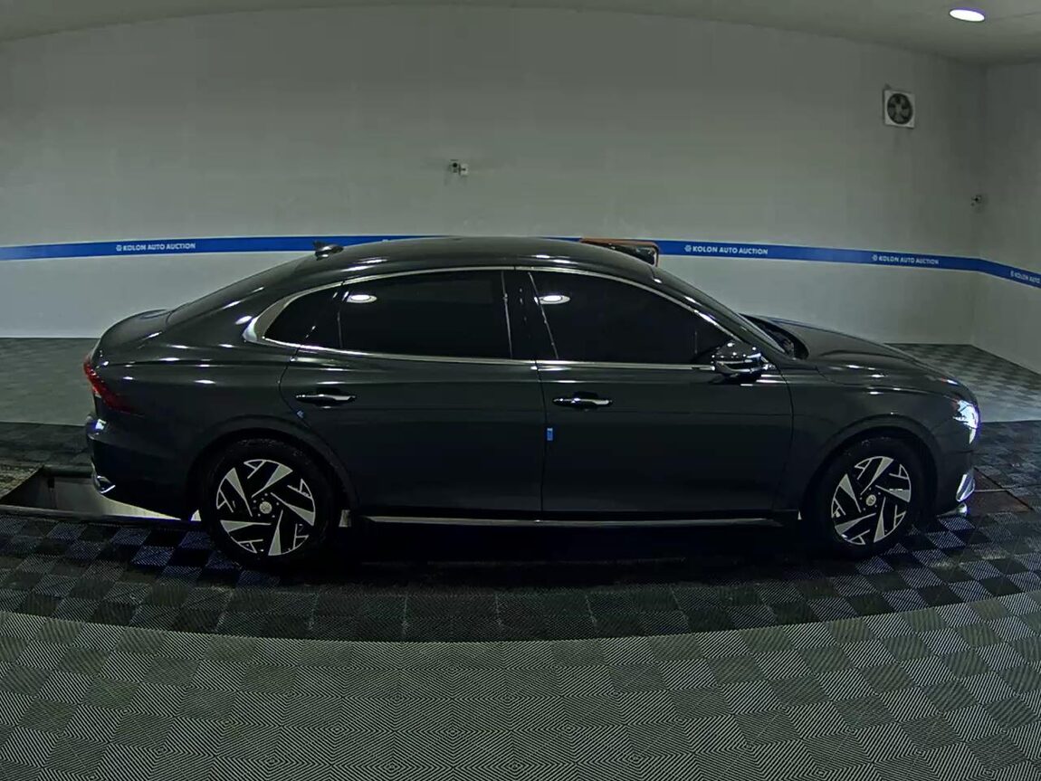 HYUNDAI THE NEW GRANDEUR IG HYBRID 2.4 HEV EXCLUSIVE 2022 - zdjęcie 4