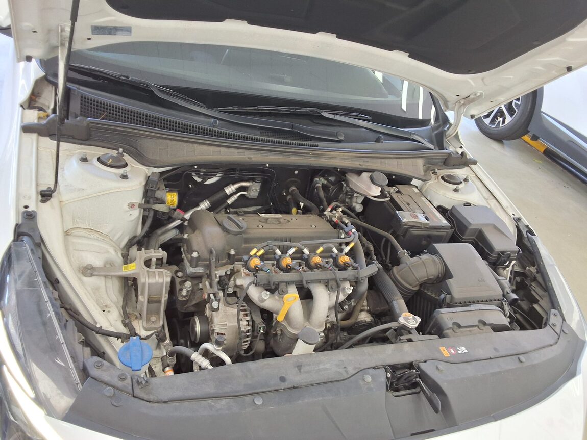 HYUNDAI AVANTE (CN7) 1.6 LPI RENTAL CAR SMART 2021 - zdjęcie 19