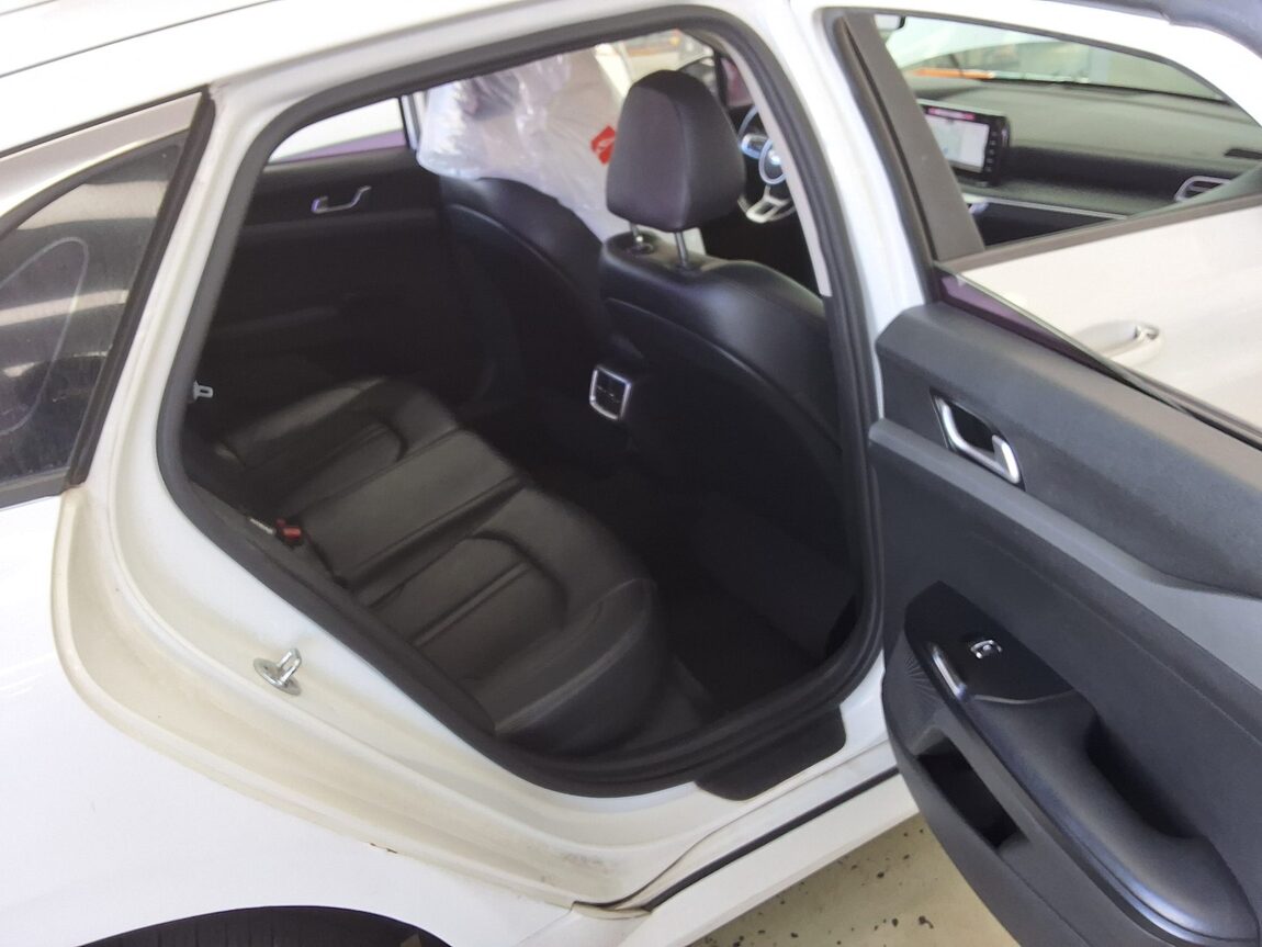 KIA NEW K5 (DL3) 2.0 LPI RENTAL CAR TRENDY 2020 - zdjęcie 13