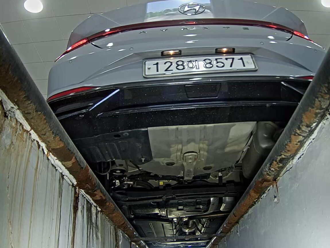 HYUNDAI AVANTE (CN7) 1.6 GASOLINE SMART 2021 - zdjęcie 8