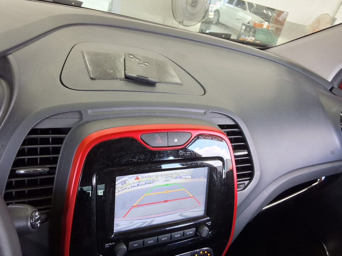 RENAULT (SAMSUNG) QM3 RE SIGNATURE SONIC RED 2015 - zdjęcie 17