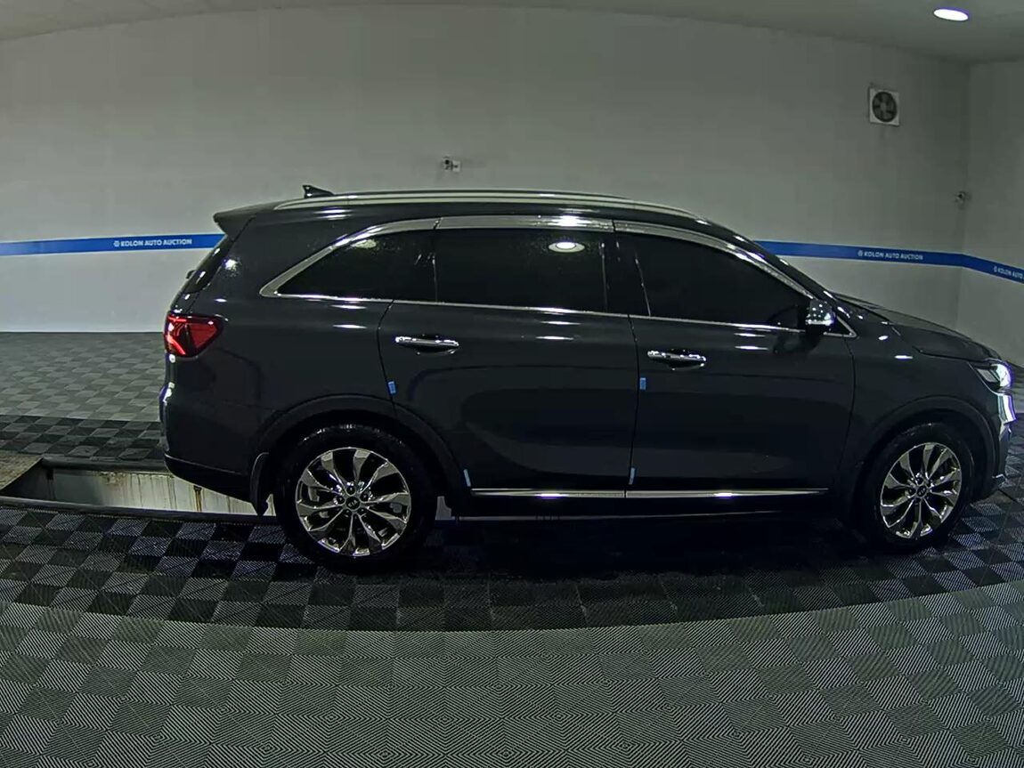 KIA THE NEW SORENTO DIESEL R2.0 2WD PRESTIGE 2018 - zdjęcie 4