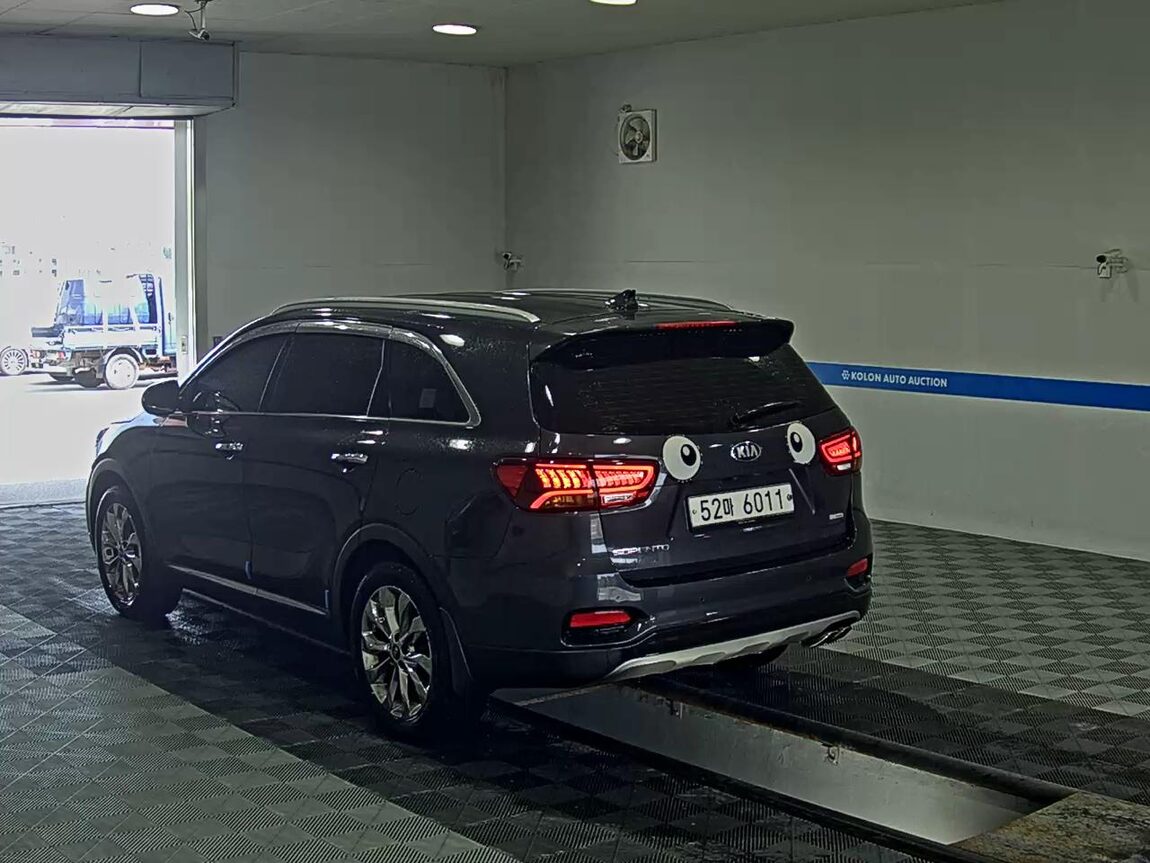 KIA THE NEW SORENTO DIESEL R2.0 2WD PRESTIGE 2018 - zdjęcie 6