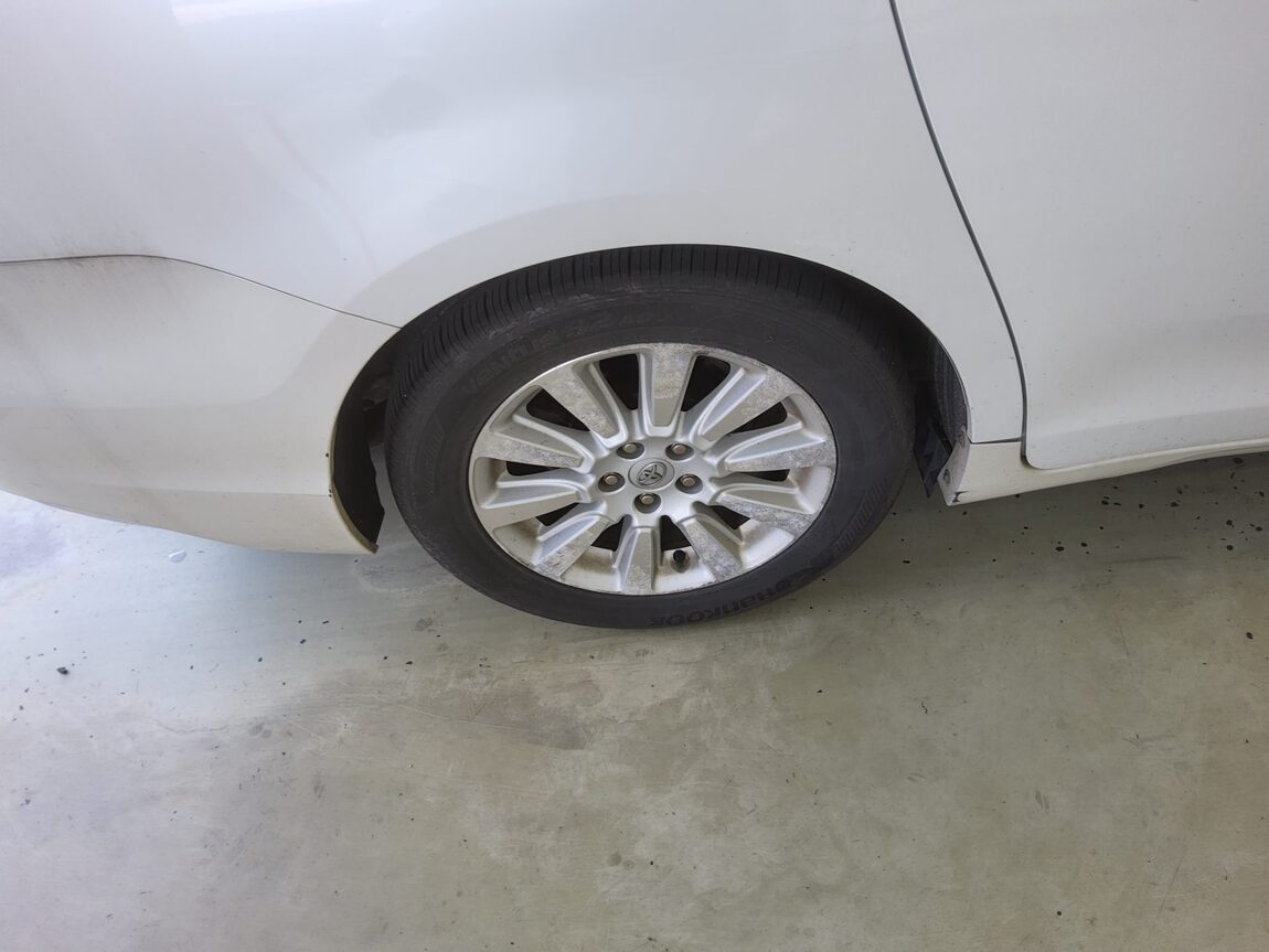 TOYOTA SIENNA (3RD GEN) 3.5 LIMITED 2012 - zdjęcie 23