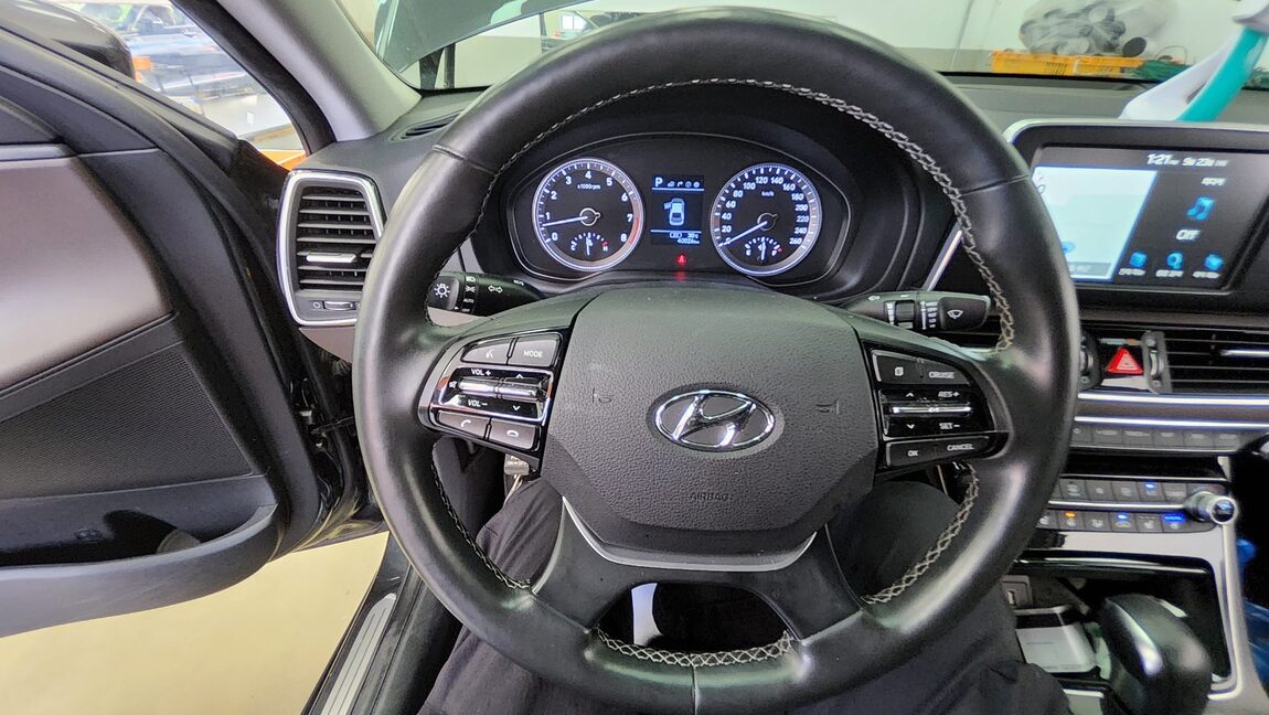HYUNDAI GRANDEUR IG 3.0 LPi RENTAL CAR MODERN 2019 - zdjęcie 18