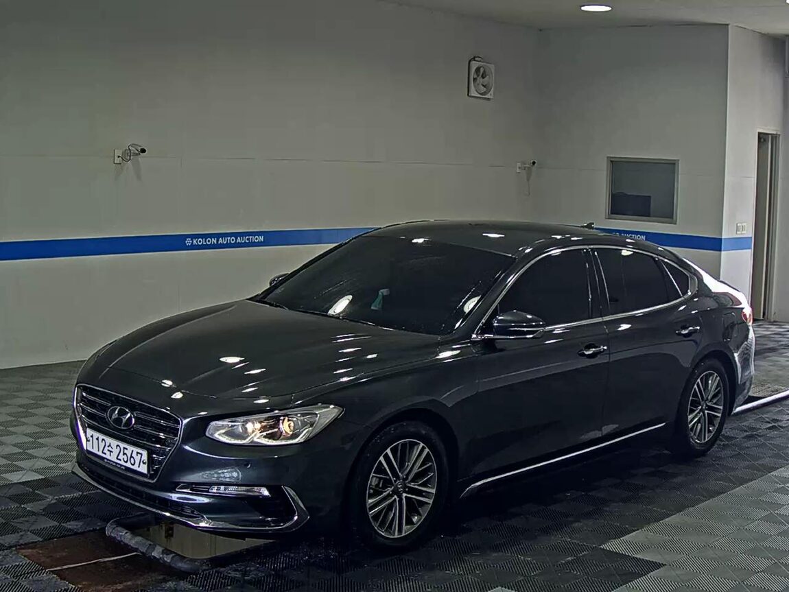 HYUNDAI GRANDEUR IG 3.0 LPi RENTAL CAR MODERN 2019 - zdjęcie 2