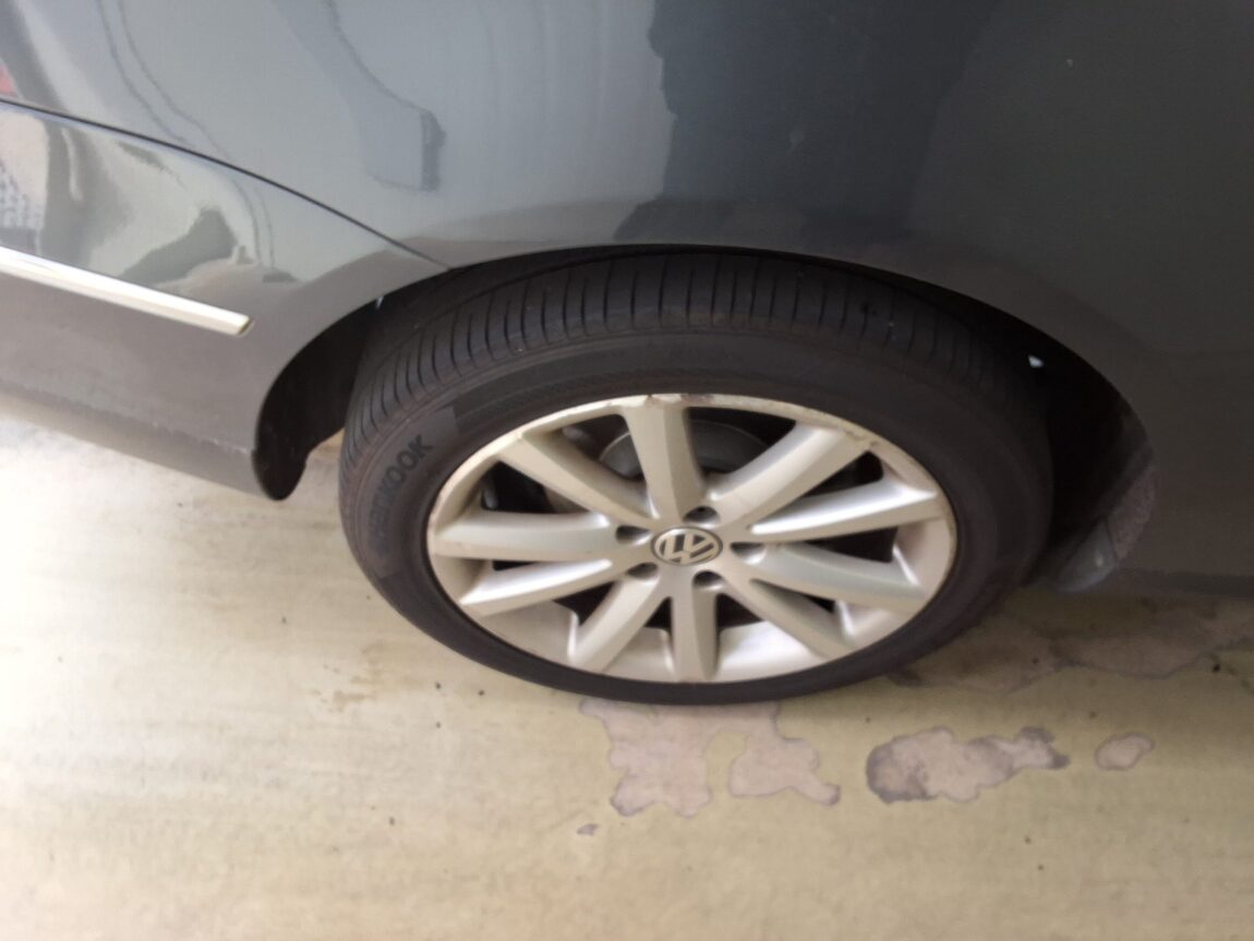 VOLKSWAGEN NEW PASSAT (6TH GEN) 2.0 TDI LUXURY 2011 - zdjęcie 22