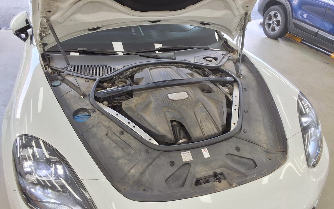 PORSCHE PANAMERA (2ND GEN) 3.0 4 2018 - zdjęcie 21