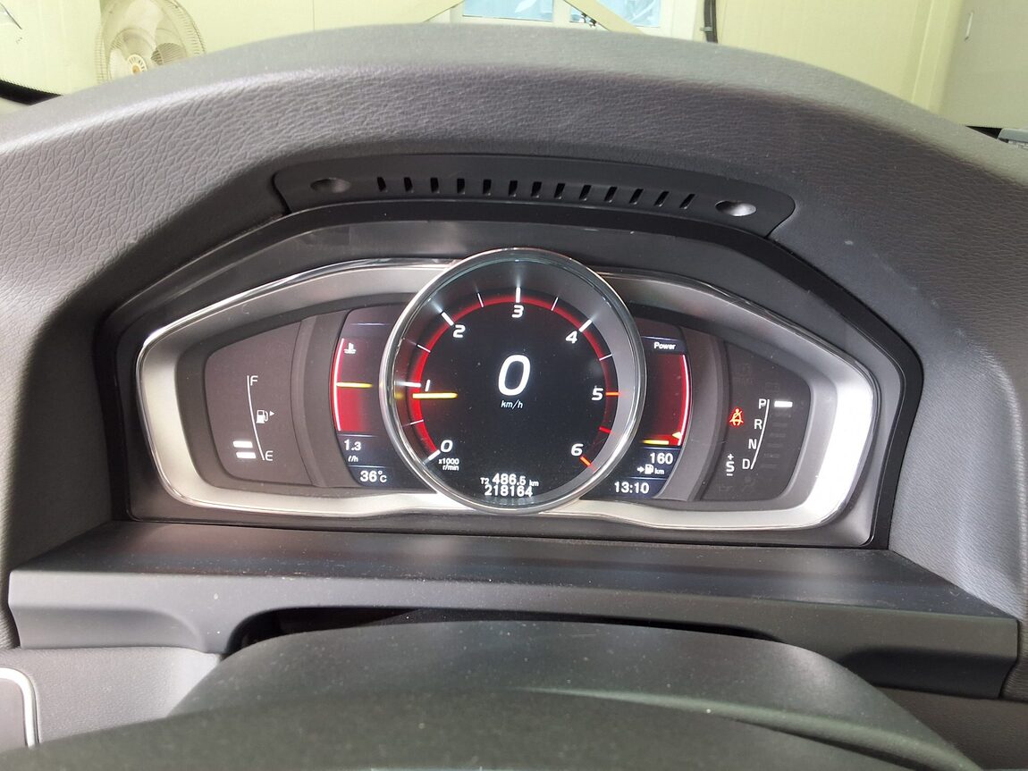 VOLVO S60 (2ND GEN) D3 MOMENTUM 2016 - zdjęcie 10
