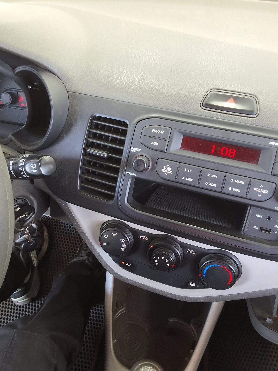 KIA ALL NEW MORNING GASOLINE SMART 2012 - zdjęcie 17