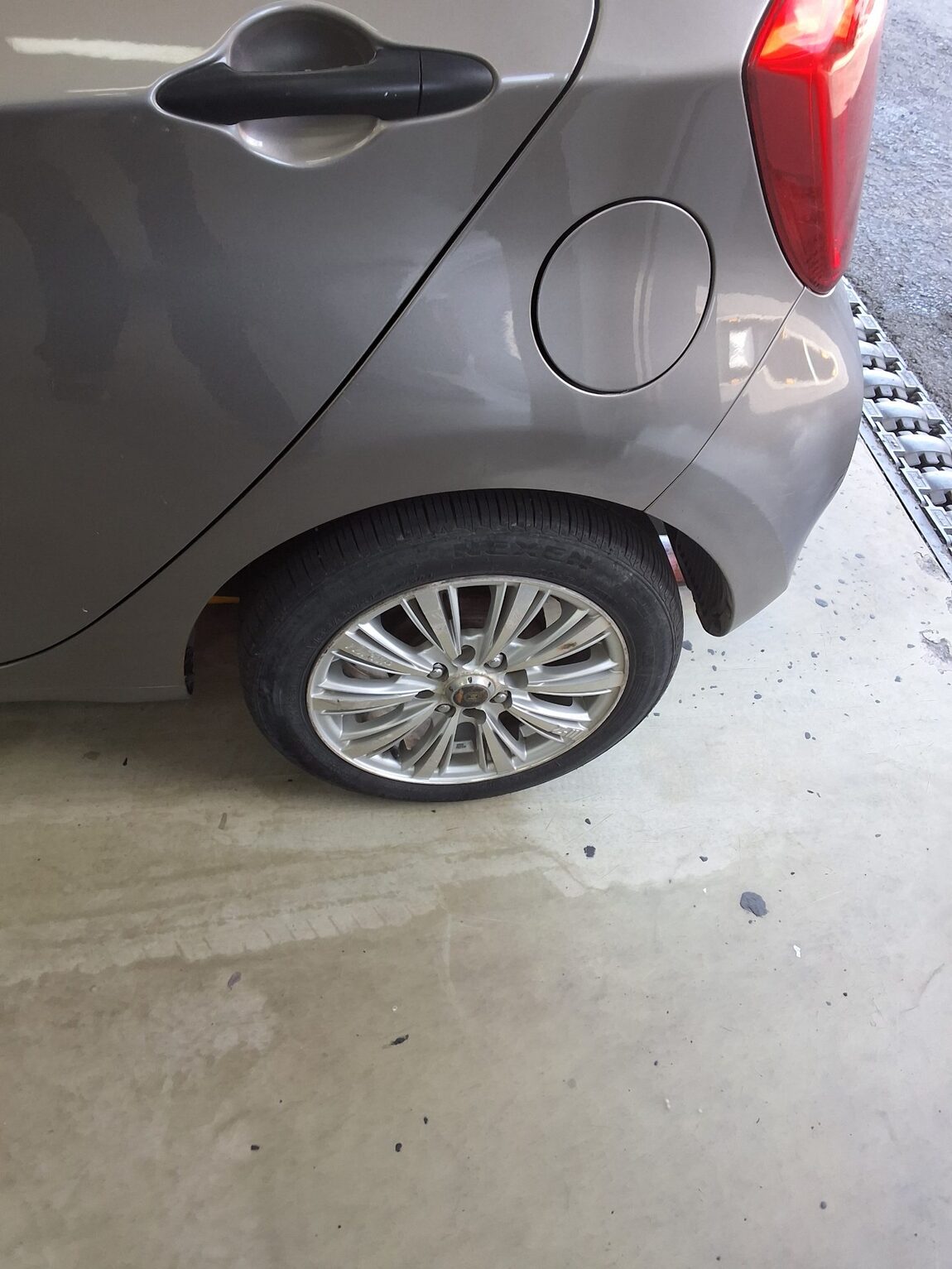 KIA ALL NEW MORNING GASOLINE SMART 2012 - zdjęcie 22
