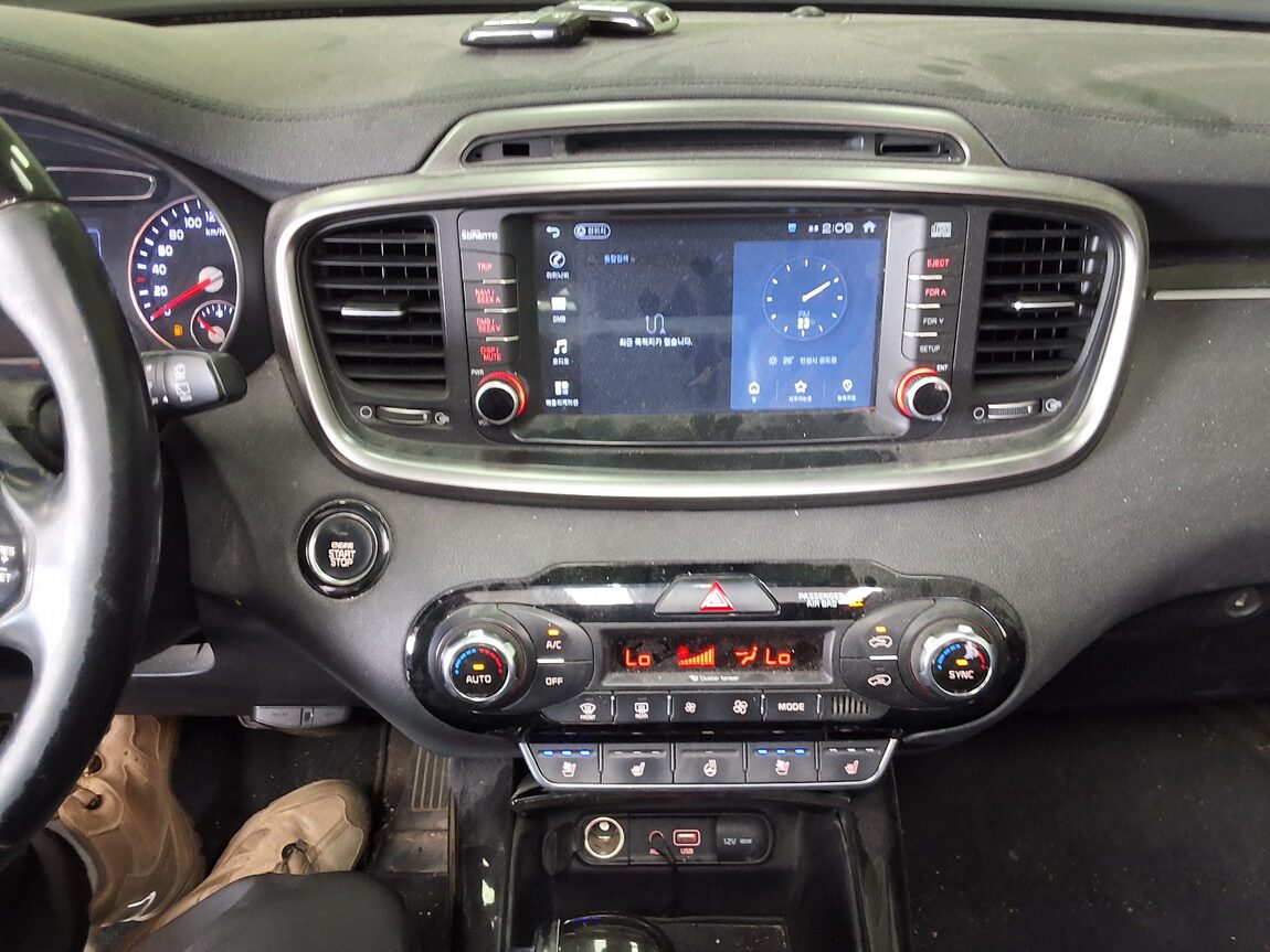 KIA ALL NEW SORENTO R2.2 2WD PRESTIGE 2016 - zdjęcie 24