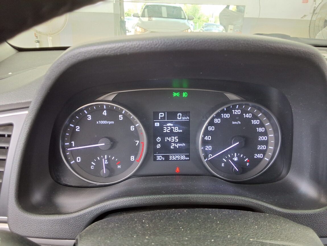 HYUNDAI AVANTE AD 1.6 LPi RENTAL CAR SMART 2017 - zdjęcie 9